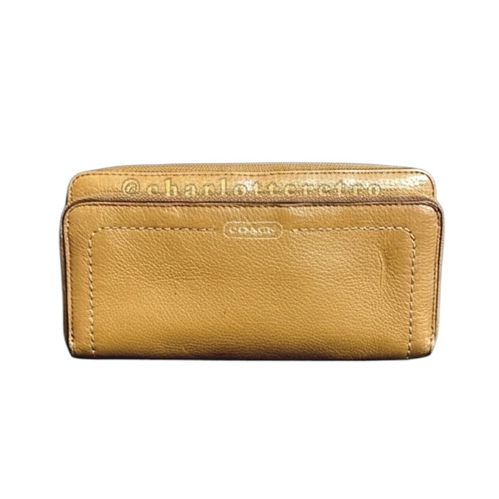 Coach • Campbell Double Zip Leather Wallet